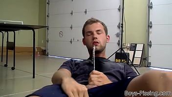 Oynat İtaatkar preston ettinger işedi ve eşek 3way becerdin