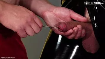 play Băiatul fierbinte iubește cbt, controlul sunetului și al respirației! îl excită atât de mult!