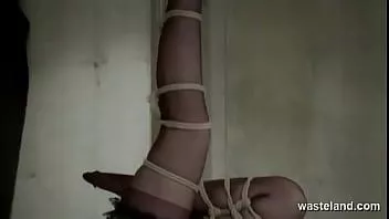 播放 颠倒暂停在热 bdsm 扭结巨星的最终访问