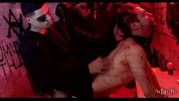 play La déesse Astarte a soif de viande fraîche. un beau minet lui est proposé pour calmer son appétit. beaucoup de sado et de sexe hardcore pour assouvir votre appétit de plaisir. film complet xvideos rouge