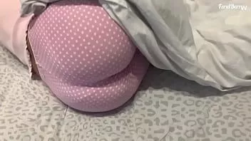 Play Mom's boyfriend fucked me in my virgin ass. feralberryy