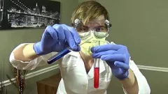 تشغيل تجربة Trans Scientist الصادمة من ذكر إلى أنثى