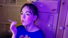 play Palanie gorącego japońskiego pragnienia papierosów - Fetish Paling Porno